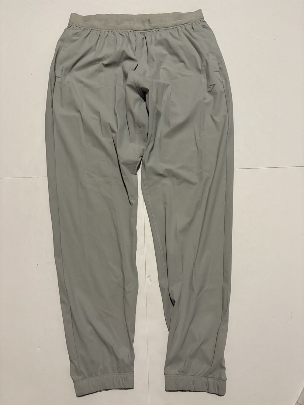 Gymshark Men’s XL Gray Training Jogger Pants Athletic Stretch Tapered Activewear